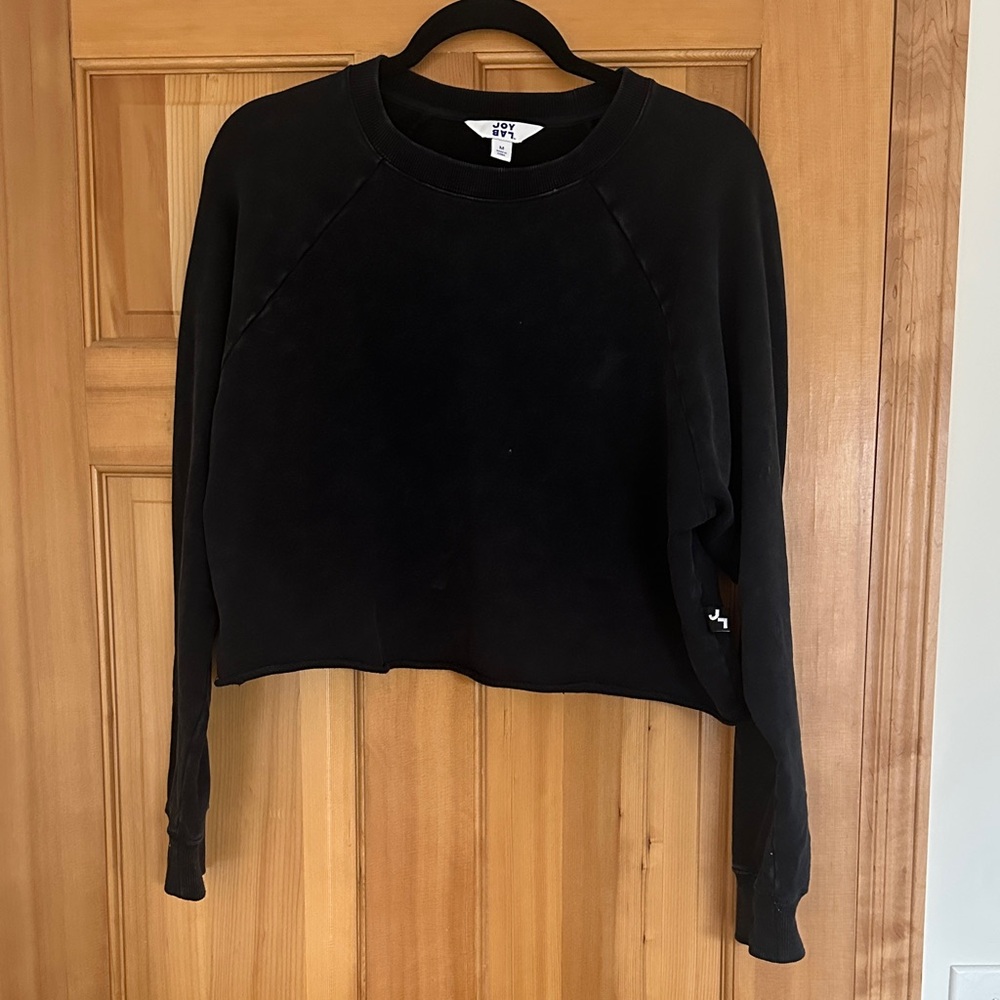 JoyLab Black Cropped Acid Wash‎ Sweatshirt - Picture 2 of 5
